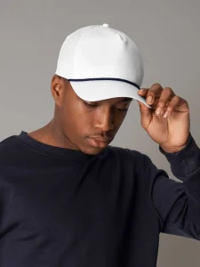 Golf kapa s šiltom z detajlom iz vrvice Beechfield B194R