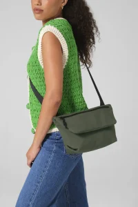 Minimal Lifestyle mini messenger Bag Base BG823