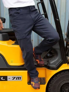 Super stretch slim chino Result RER470X